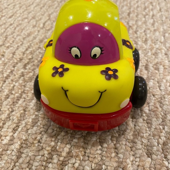 B. Toys 4 Pull Back Vehicles Car, Pick up Truck, Race Car and Taxi Toddler Toys - Picture 12 of 15